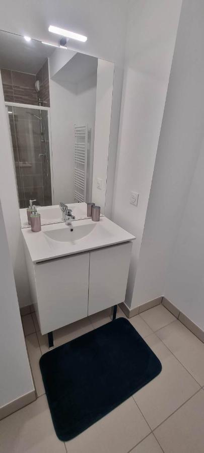 Appartement Neuf En Hypercente บิสการ์รอส ภายนอก รูปภาพ